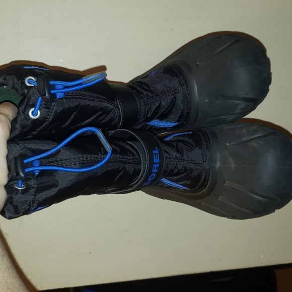 Sorel Kids Flurry Black blue Waterproof Winter boots size 5 6.5 - Picture 6 of 9